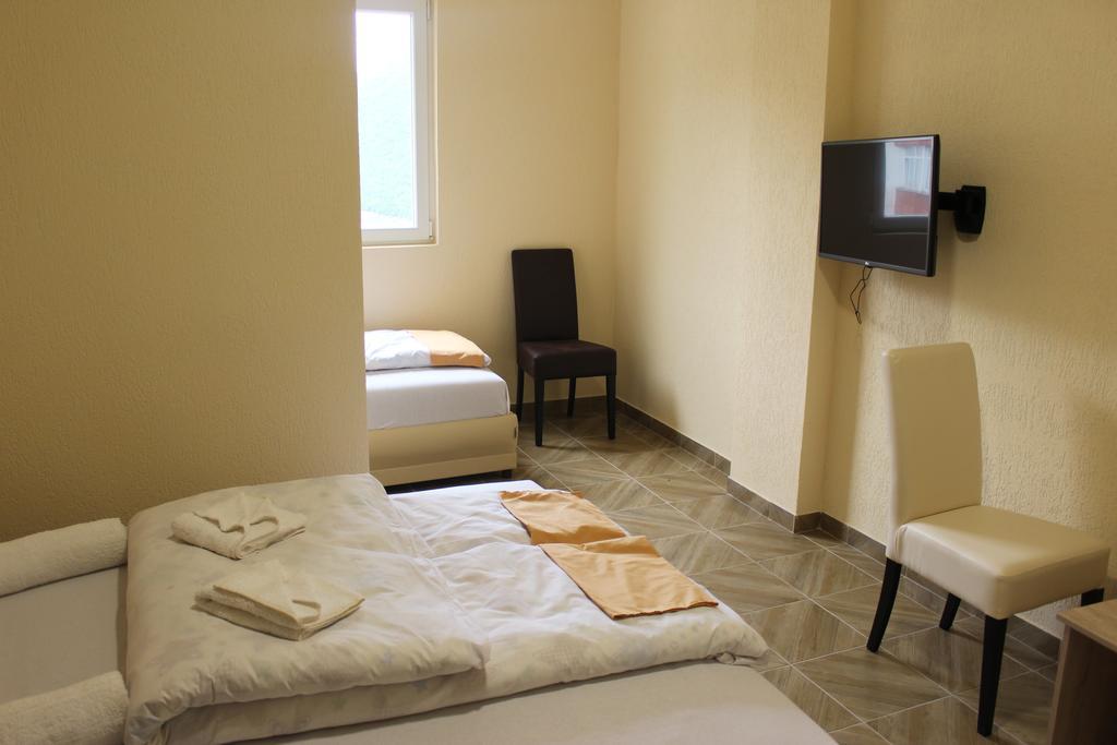 Guesthouse Eko Piva Plužine Eksteriør billede